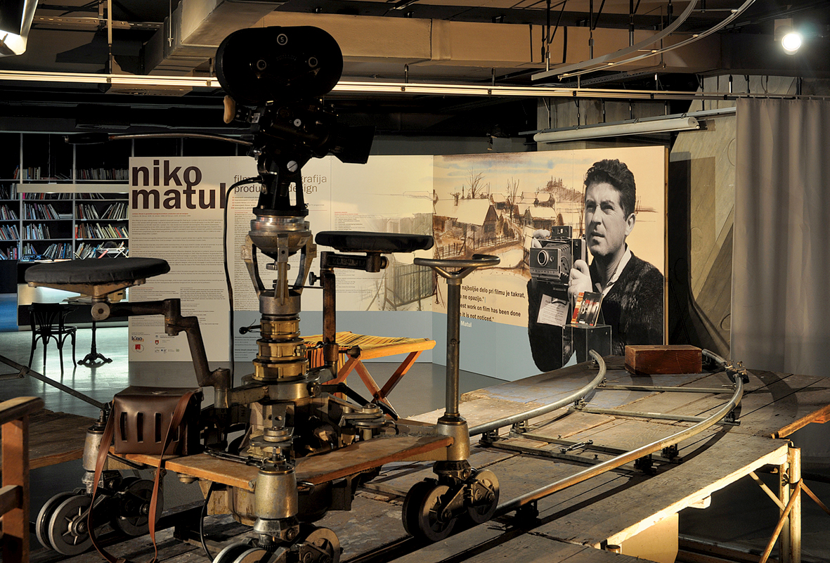 File:Jakopic Gallery 2013 exhibition Niko Matul 01.jpg