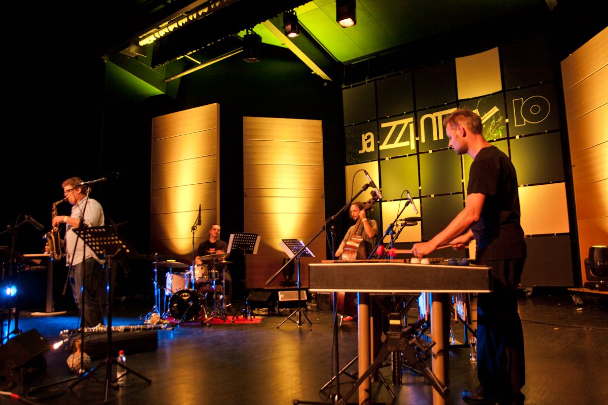 File:Jazzinty Festival 2009 Event Photo Robert Kruh.jpg
