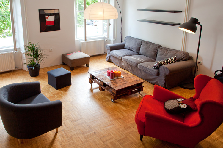 File:Goga Literary Residency 2025 living room Photo Manca Masnik.jpg