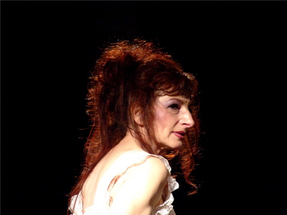 Vesna Furlanič Valentinčič's play Mama/Mother [Mama/La Madre], directed by Nick Upper and co-produced by Kud Zrakogled and Glej Theatre, 2009