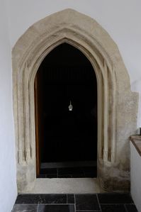 The castle chapel of the <!--LINK'" 0:20--> retains its original Romanesque portal.